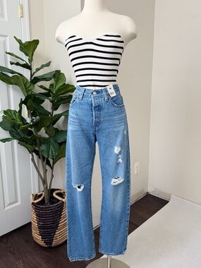 Classic Blue Levi 501 Distressed women jeans